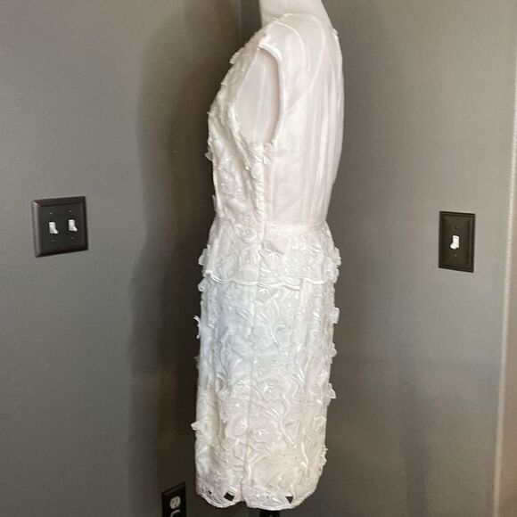 BCBGMaxAzria Aveline Embroidered Shift Dress Off White - Picture 13 of 13